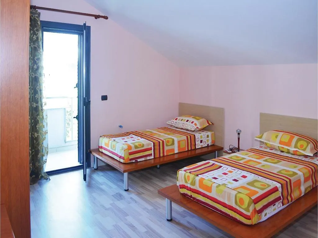 Holiday Home Pishat E Buta 28 Golem