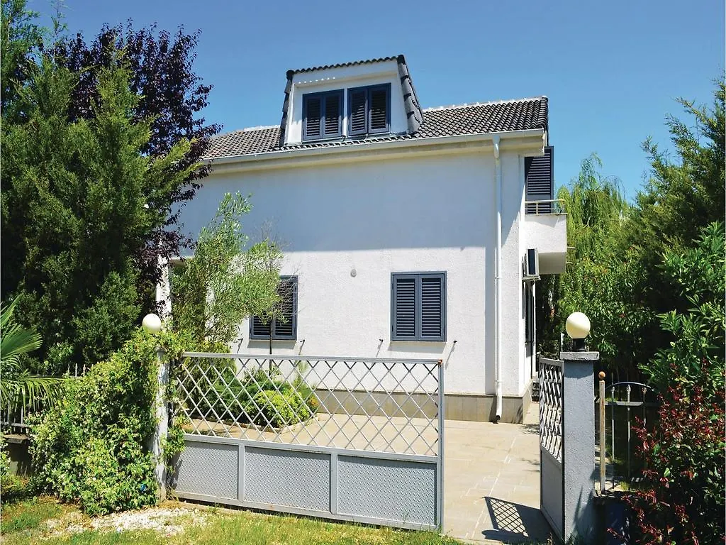 Holiday Home Pishat E Buta 28 Golem  Golem (Tirana)