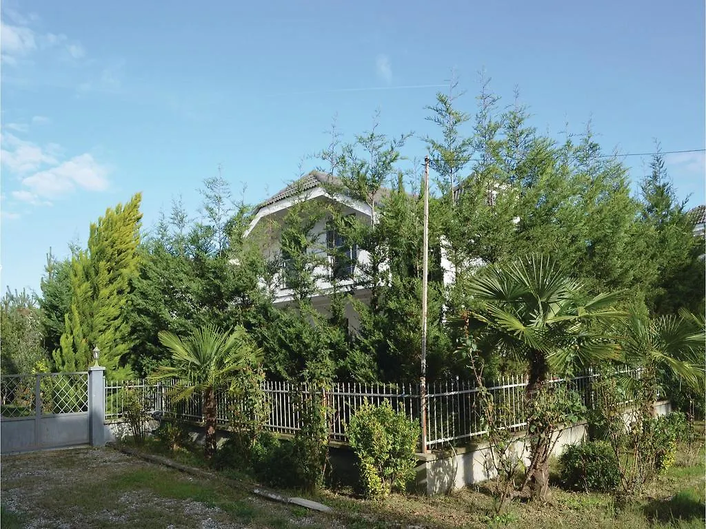 Holiday Home Pishat E Buta 28 Golem  0*, Golem (Tirana)