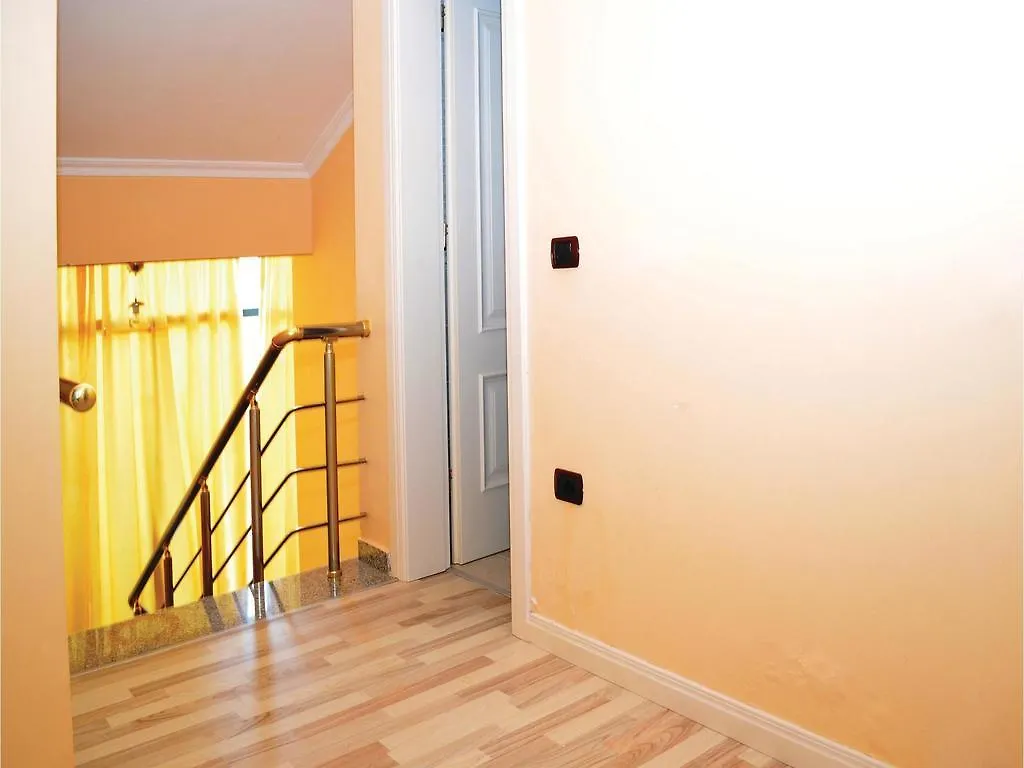 Holiday Home Pishat E Buta 28 Golem