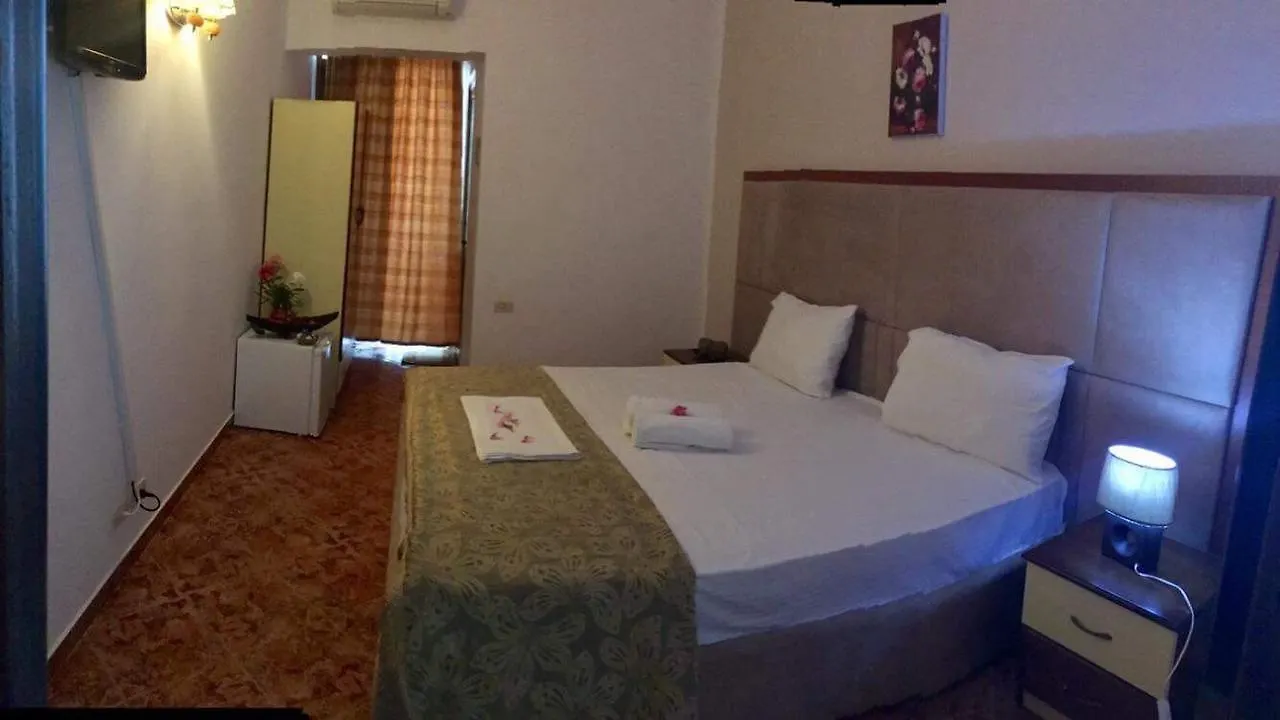 Holiday Home Pishat E Buta 28 Golem
