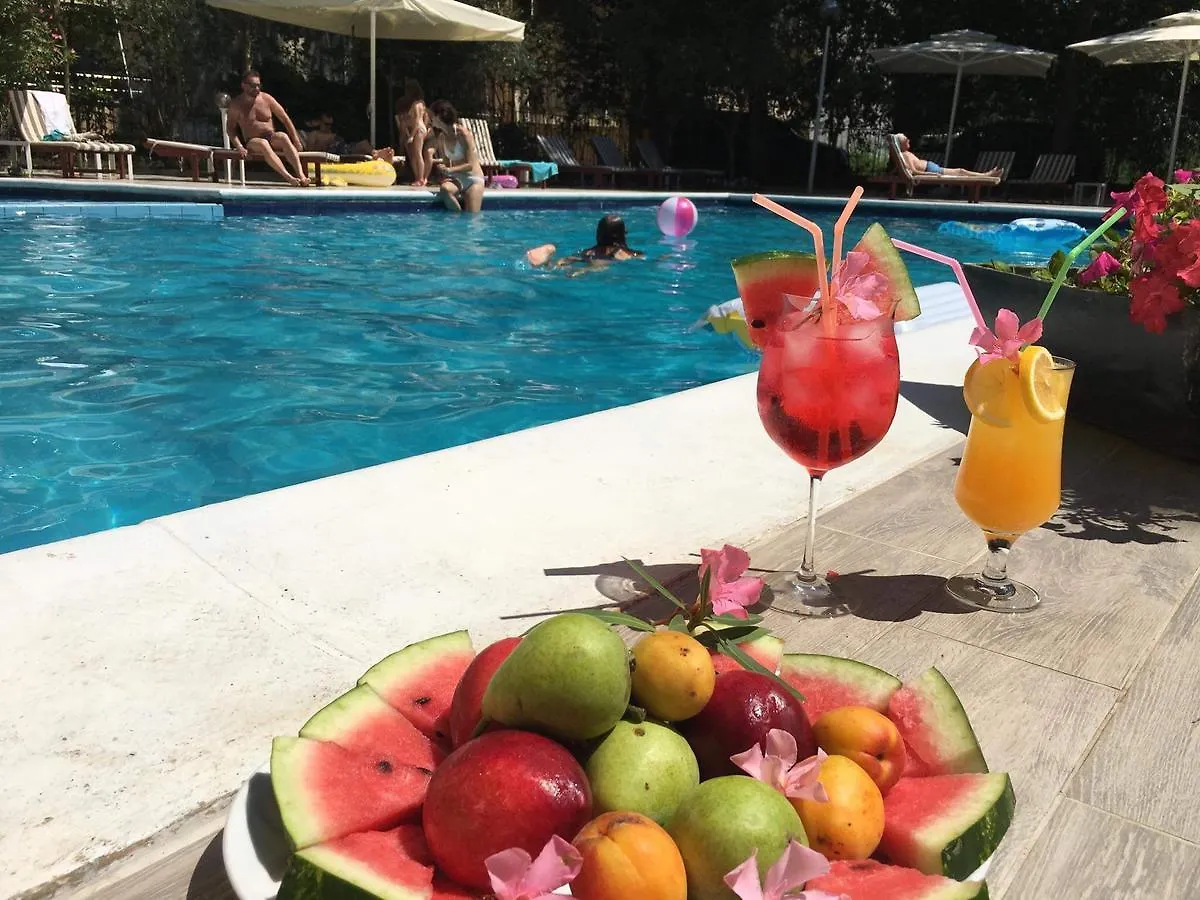 Holiday Home Pishat E Buta 28 Golem  Albania
